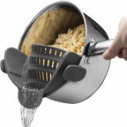 Clip-on pasta strainer, gray