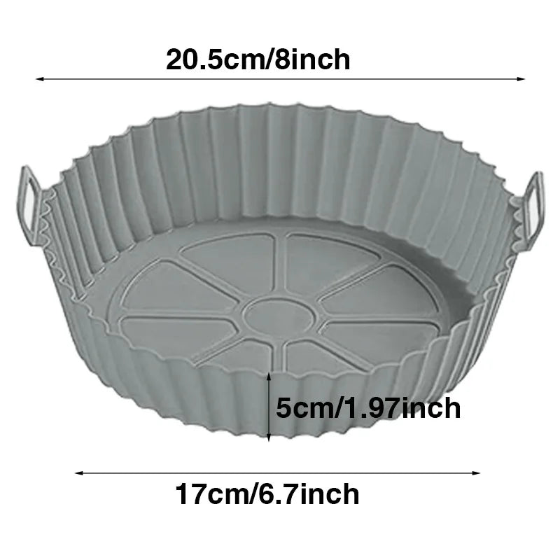 Liner size 20.5 cm top, 17 cm base, 5 cm deep