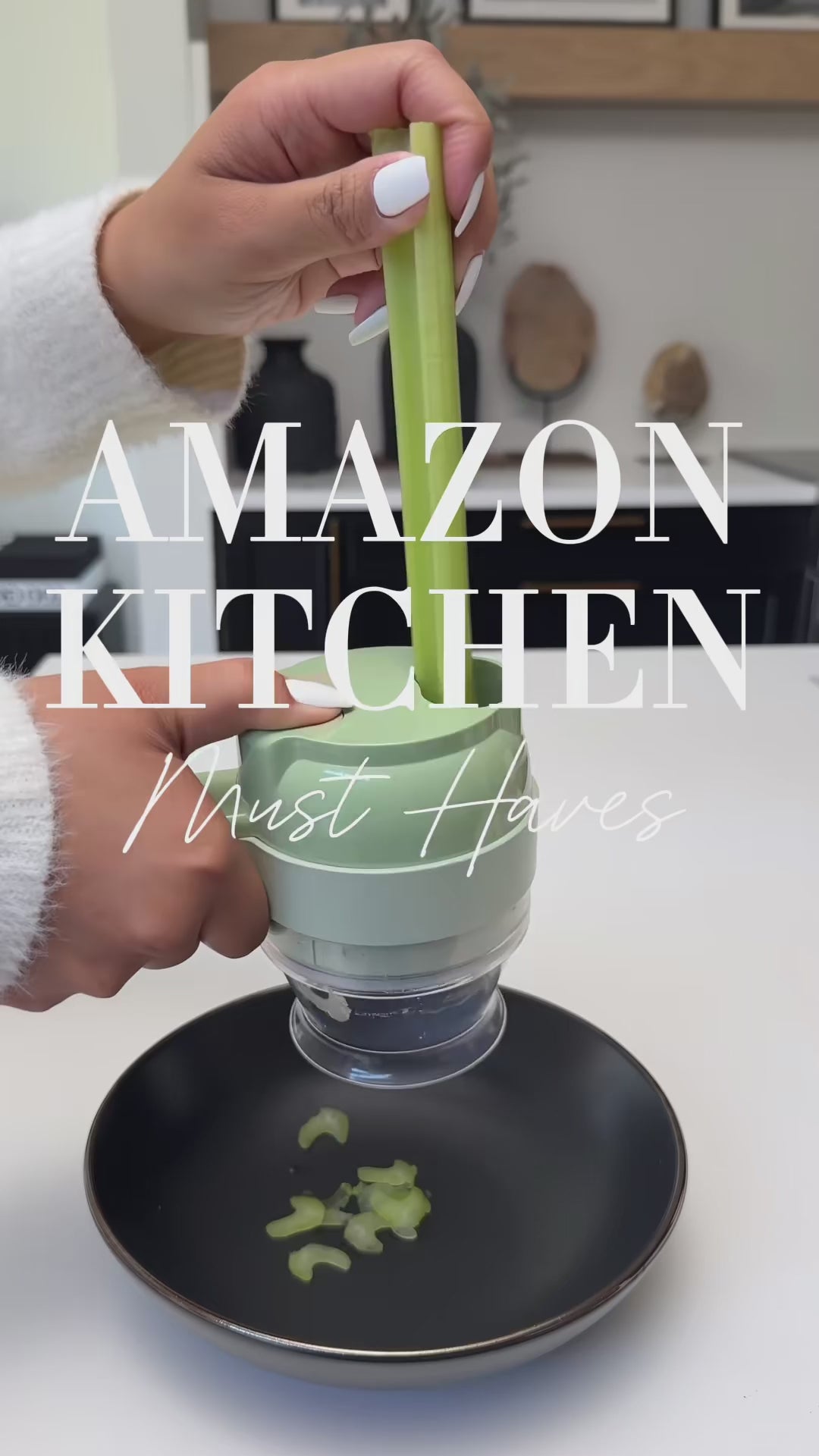 handheld-veggie-slicer demo