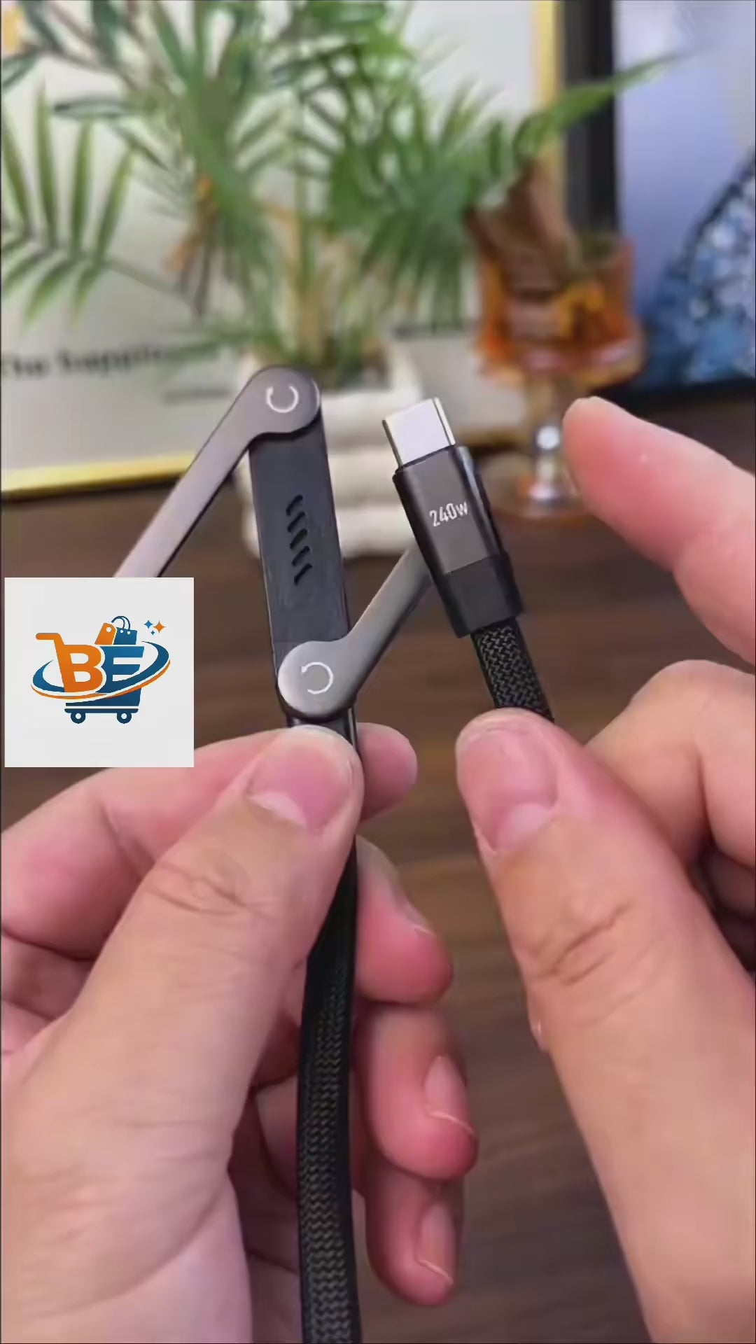 kickstand-charging-cable demo