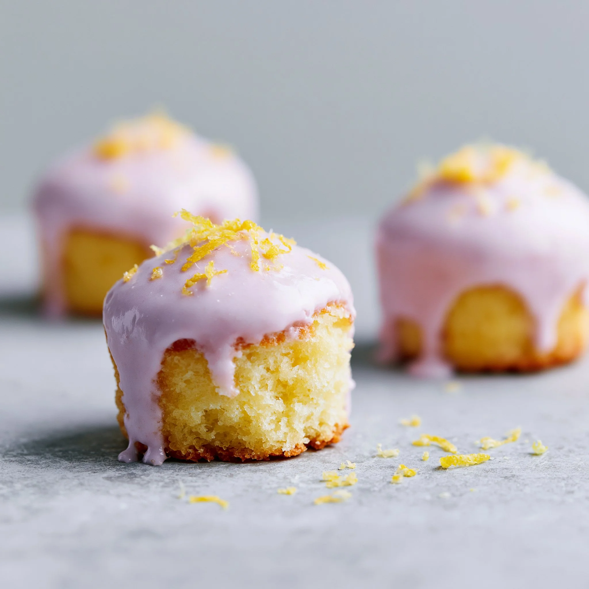 Mini Lemon Cakes With Lavender Glaze